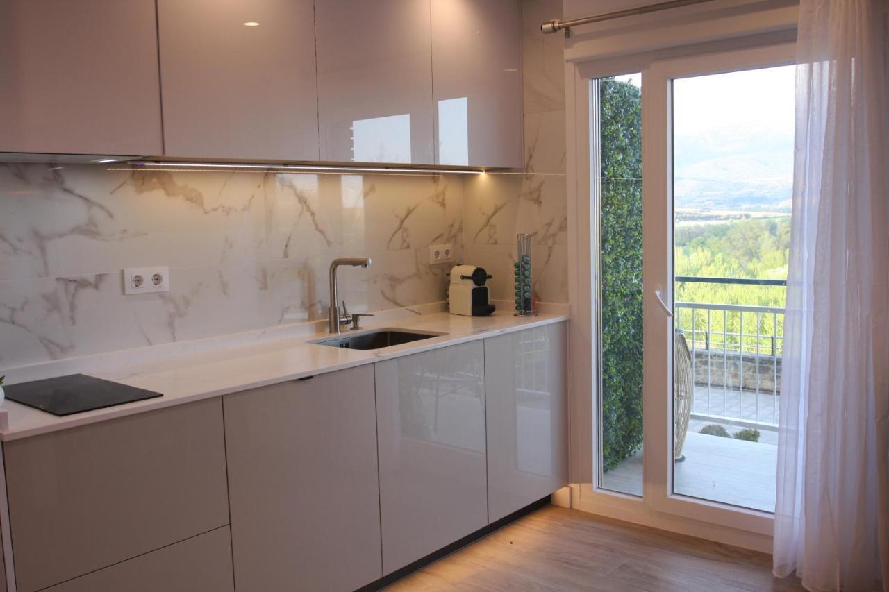 Apartamentos La Herradura Vinas Haro Ngoại thất bức ảnh